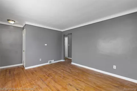 Entry Way - 6306 Farmbrook St, Detroit, MI 48224 photo 1 of 3