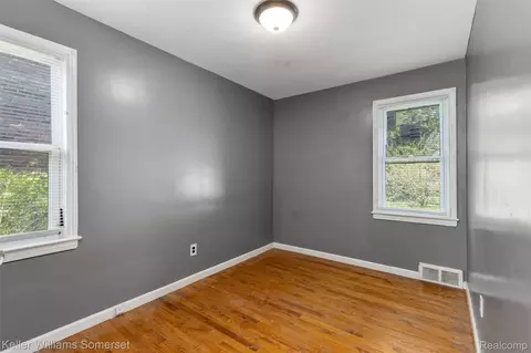 Bedroom - 6306 Farmbrook St, Detroit, MI 48224 photo 3 of 5