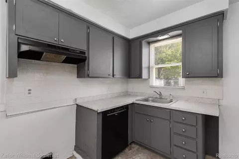 Kitchen - 6306 Farmbrook St, Detroit, MI 48224 photo 3 of 3