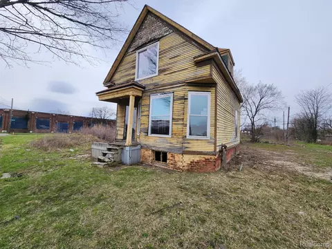 6419 Roosevelt St, Detroit, MI 48208