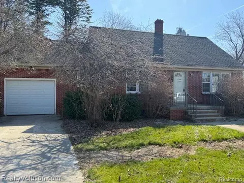 108 James St, Pigeon, MI 48755