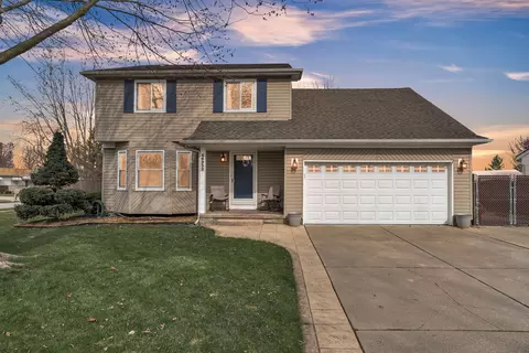 48932 Celeste St, Chesterfield, MI 48051
