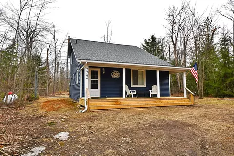 7790 Bigger Ln, Albert, MI 49756