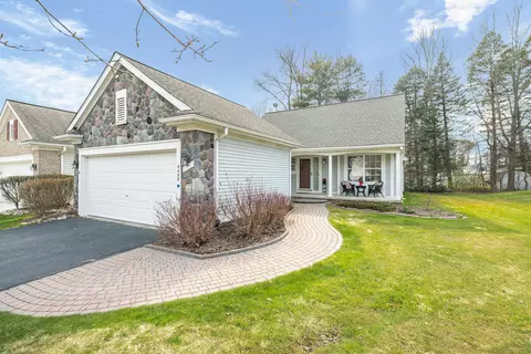 5400 Forest Ridge Dr, Independence, MI 48346
