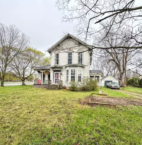 8083 S State Rd, Goodrich, MI 48438