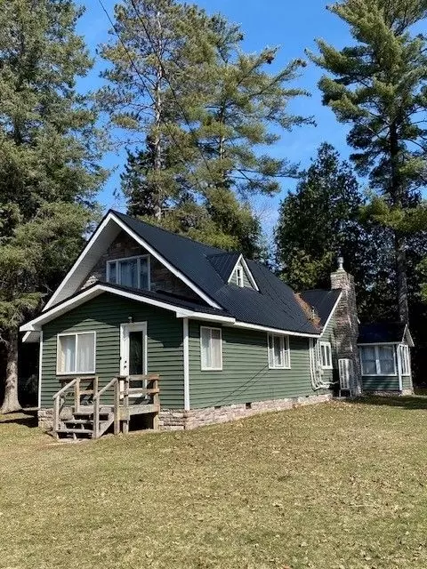 2677 East Dr, Mentor, MI 48647