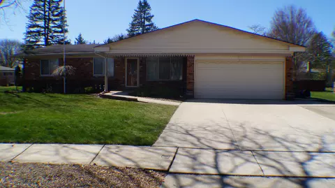 4609 Calvert Crt Ct, Troy, MI 48085