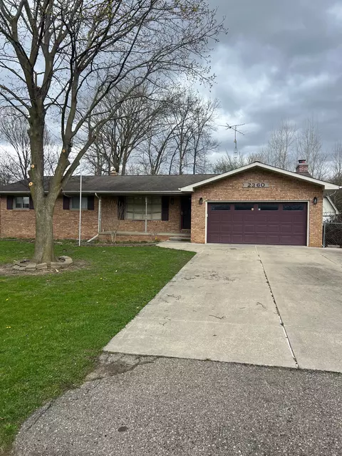 2360 Harmony Dr, Burton, MI 48509