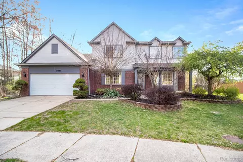40882 Bluesprings St E, Canton, MI 48188