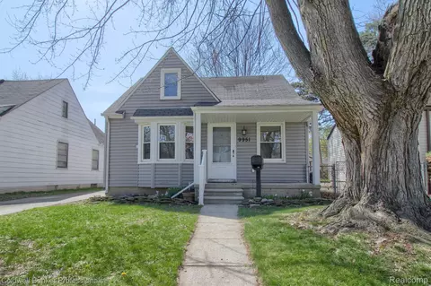 9951 Tecumseh, Redford, MI 48239