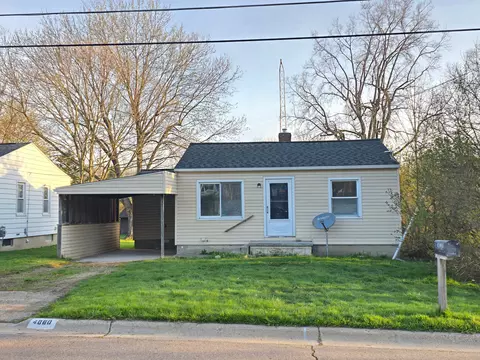 4080 Beveridge Rd, Flint, MI 48532