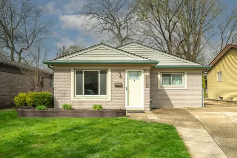 29321 Herbert St, Madison Heights, MI 48071