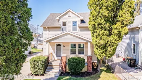 20919 Saint Francis St, Farmington Hills, MI 48336
