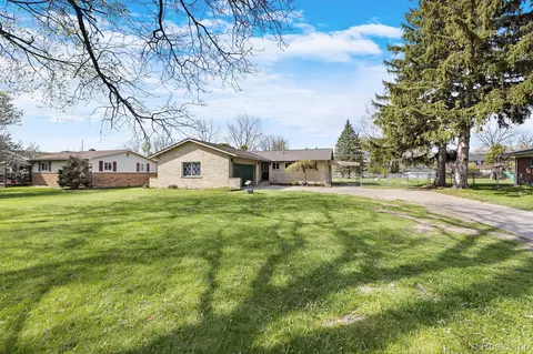 41330 Cherry Hill Rd, Canton, MI 48187