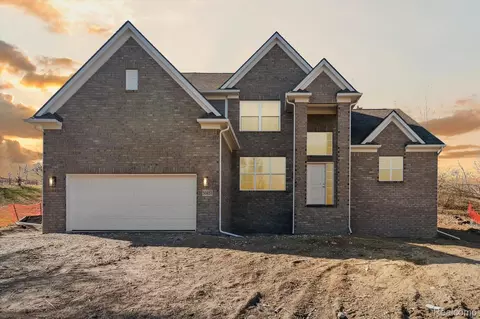 14227 Red Oak Dr, Van Buren, MI 48111