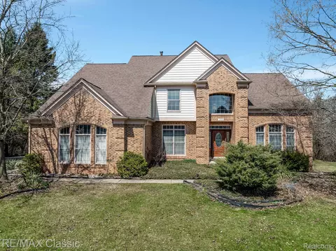 12459 White Tail, Plymouth, MI 48170