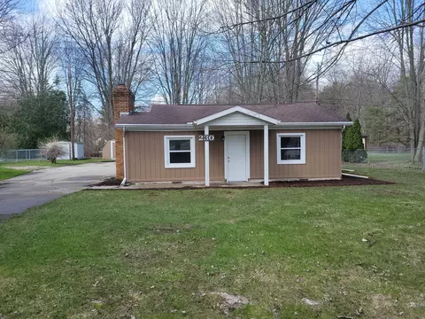 230 Michigan Ave, Marysville, MI 48040