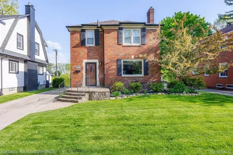 22635 Alexandrine St, Dearborn, MI 48124