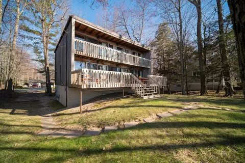 4450 W Fox Farm Rd, Manistee, MI 49660