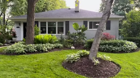 31813 Sheridan Dr, Beverly Hills, MI 48025