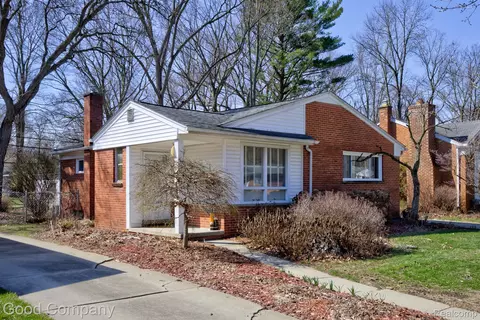 705 Butternut Ave, Royal Oak, MI 48073