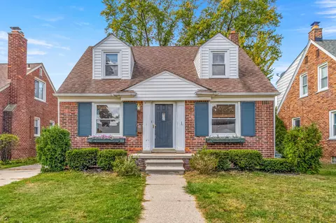1637 Nightingale St, Dearborn, MI 48128