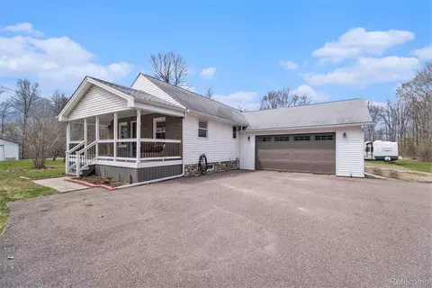 5308 Hammond Rd, Elba, MI 48446