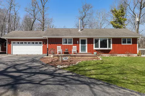 1480 Bald Eagle Lake Rd, Groveland, MI 48462