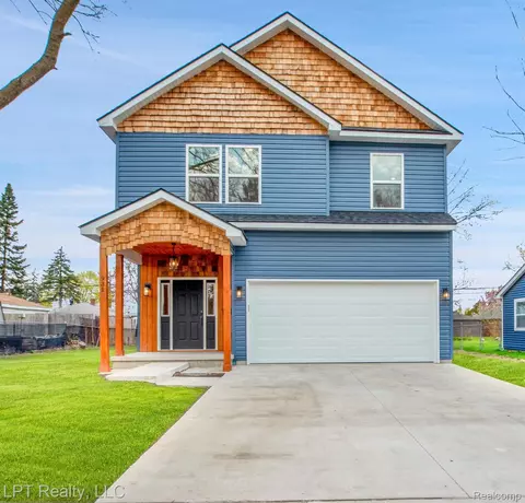 931 E Pearl Ave N, Hazel Park, MI 48030