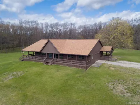 17144 Rose Hill Rd, Unadilla, MI 48169