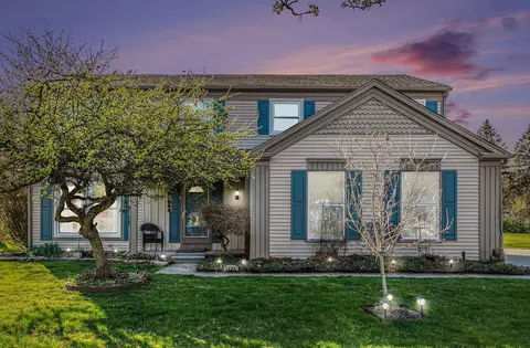 5594 Fawn, Troy, MI 48098
