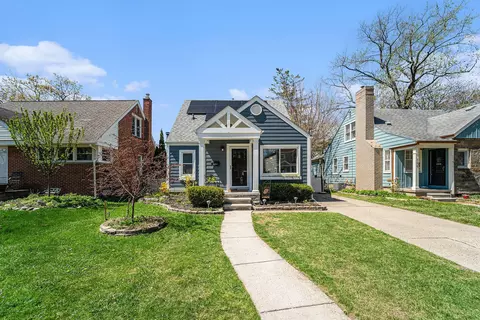 132 S Wilson Ave, Royal Oak, MI 48067