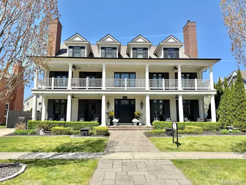 457 Catalpa Dr, Birmingham, MI 48009