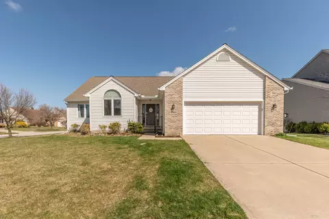 6863 Wellington Dr, Dexter, MI 48130