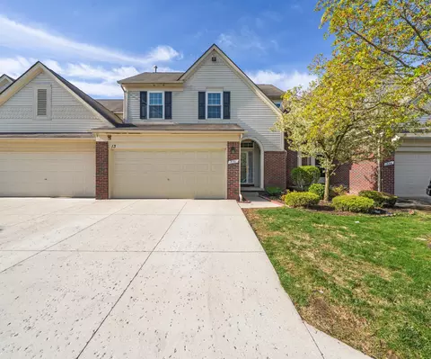570 Concord Dr, Canton, MI 48188