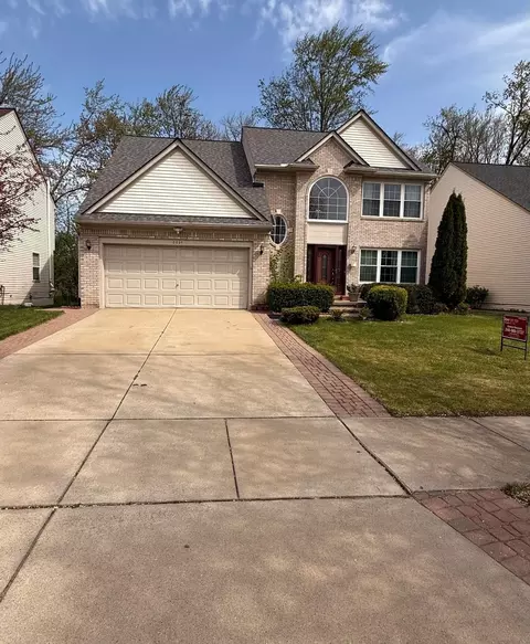 2397 Cedar Knoll Dr, Troy, MI 48083