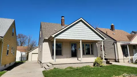 2216 London Ave, Lincoln Park, MI 48146