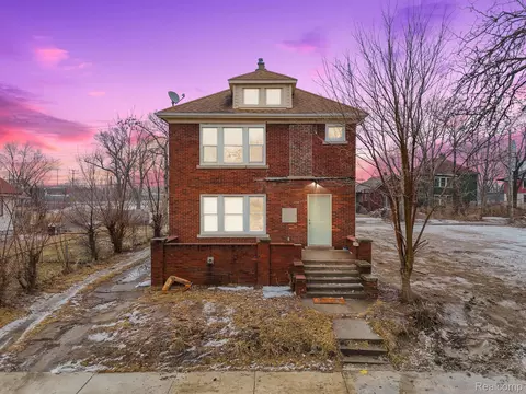 12186 Roselawn St, Detroit, MI 48204