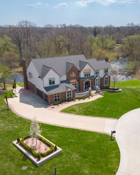 2970 Pheasant Ring, Rochester Hills, MI 48309