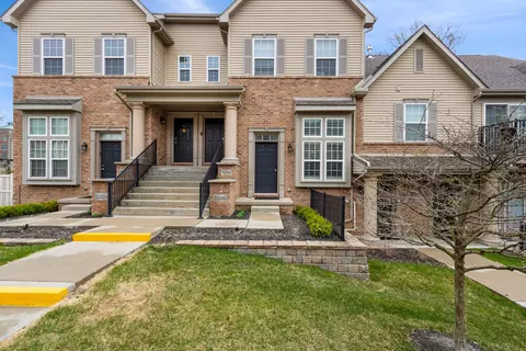 22346 Abbey Ln, Dearborn, MI 48124