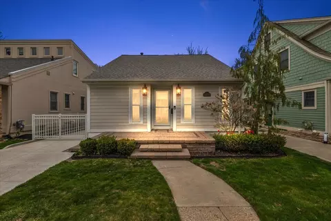 1627 Holland St, Birmingham, MI 48009