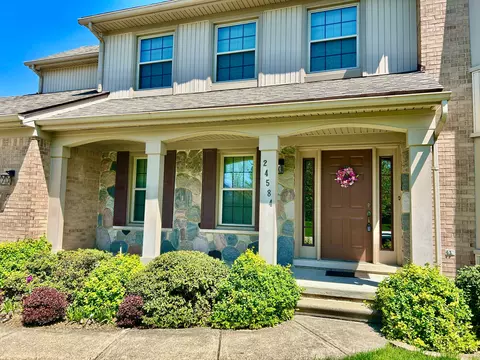 24584 Ridgeview, Farmington Hills, MI 48336
