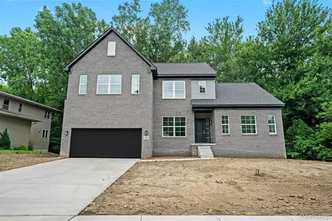 1487 St James Blvd, Pittsfield, MI 48108