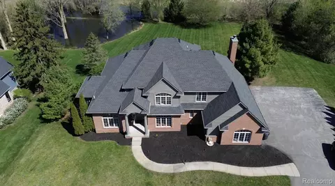 6755 Brook Trout, Plymouth, MI 48170