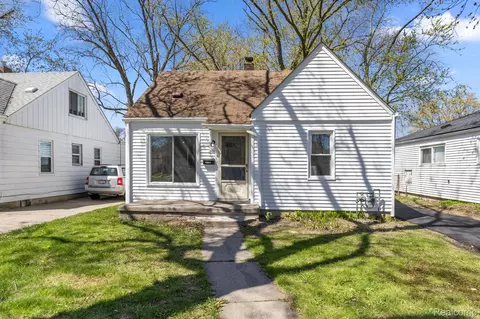 4924 Ziegler St, Dearborn Heights, MI 48125