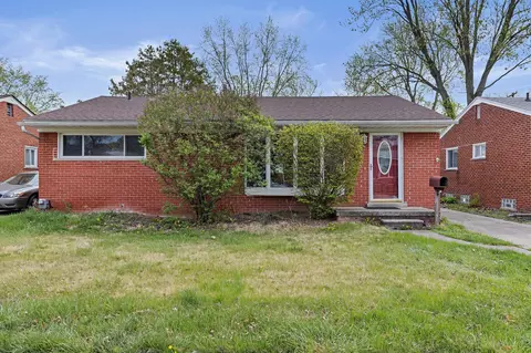 31615 Mackenzie Dr, Westland, MI 48185