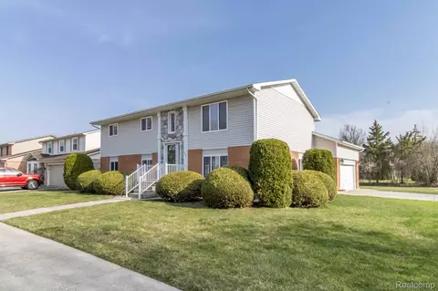 43741 Gatehouse, Canton, MI 48187