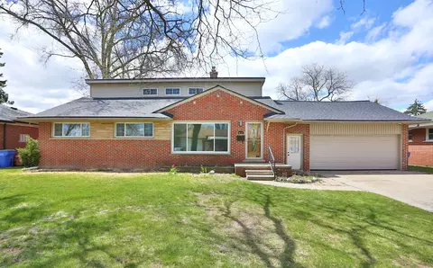 24331 Hill Ave, Warren, MI 48091