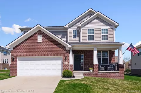 30248 Macintosh Ln, Lyon, MI 48165