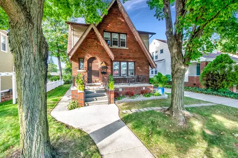 580 Withington St, Ferndale, MI 48220